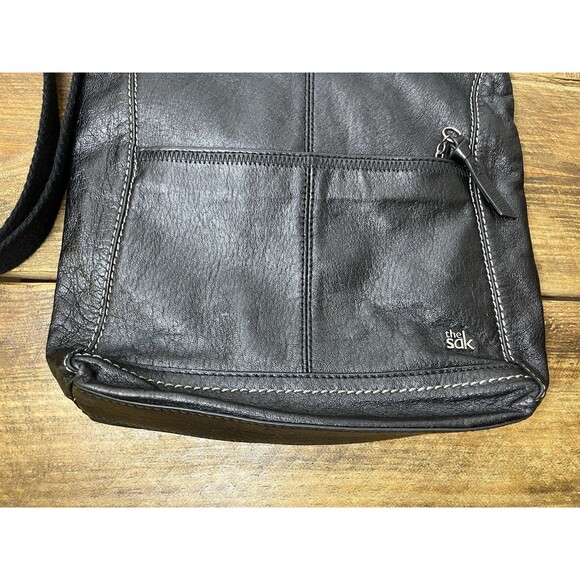 THE SAK Black Pebbled Leather Adjustable Crossbody/Shoulder Bag Purse - Picture 5 of 16